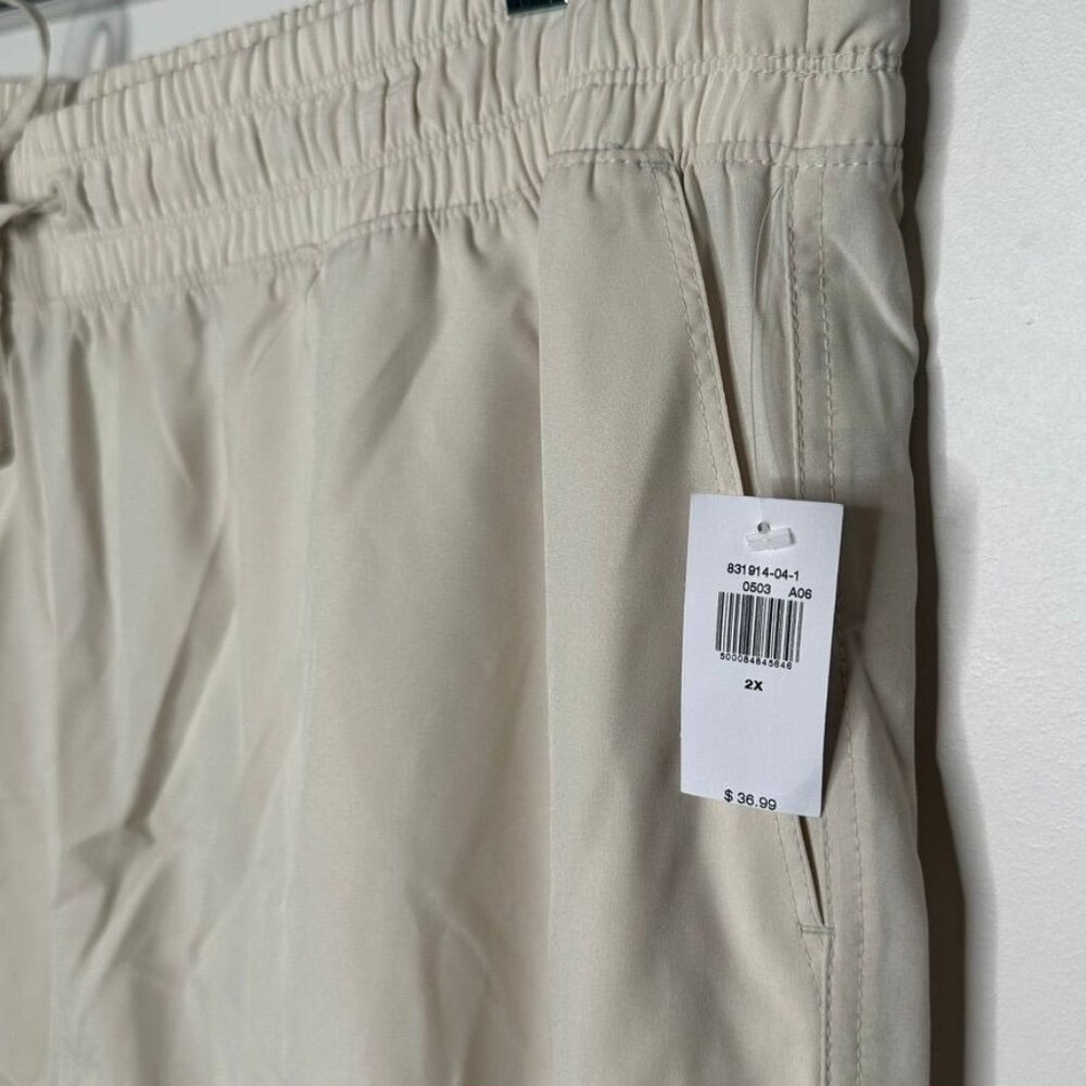 NWT Old Navy Wide Leg StretchTech Womens 2X Beige Pants Dry Quick Pockets Beachy - Picture 6 of 11